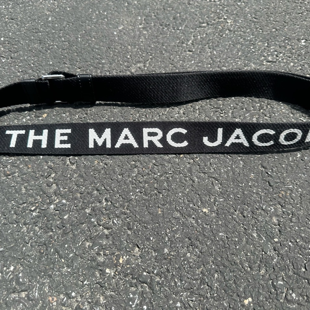 Marc Jacobs strap